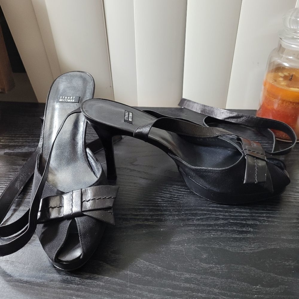 Stuart Weitzman   - Picture 6 of 7